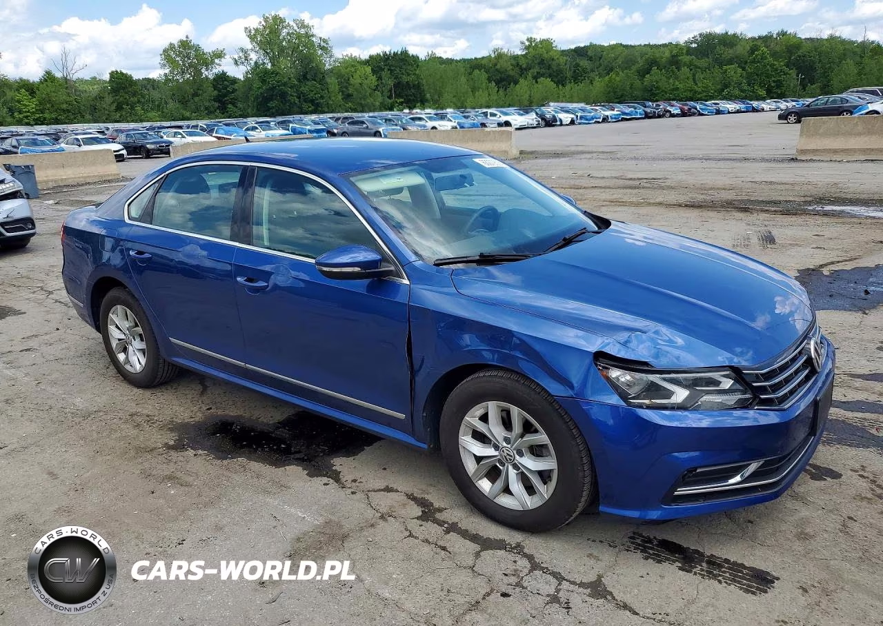 2017 Volkswagen Passat S VIN:1VWAT7A34HC039713 - 4