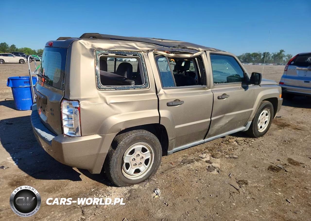 2008 Jeep Patriot Sport VIN:1J8FF28W48D511429 - 3
