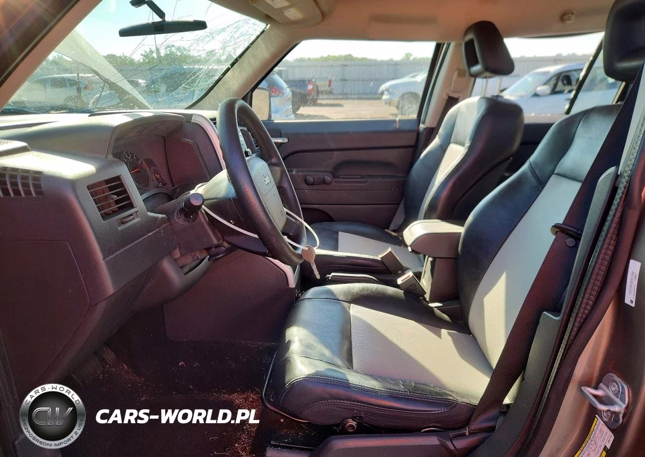 2008 Jeep Patriot Sport VIN:1J8FF28W48D511429 - 7