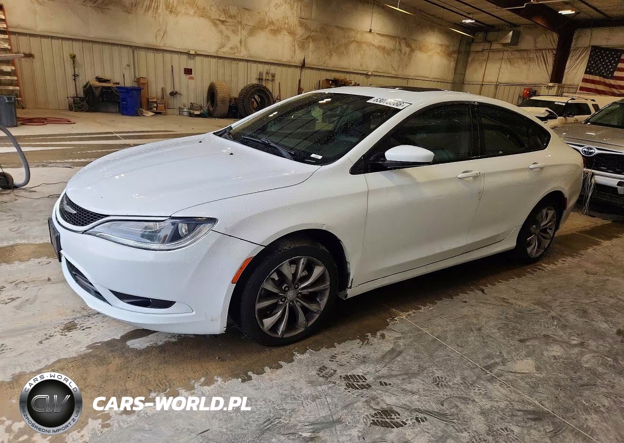 2015 Chrysler 200 S – zdjęcie 1 z 12
