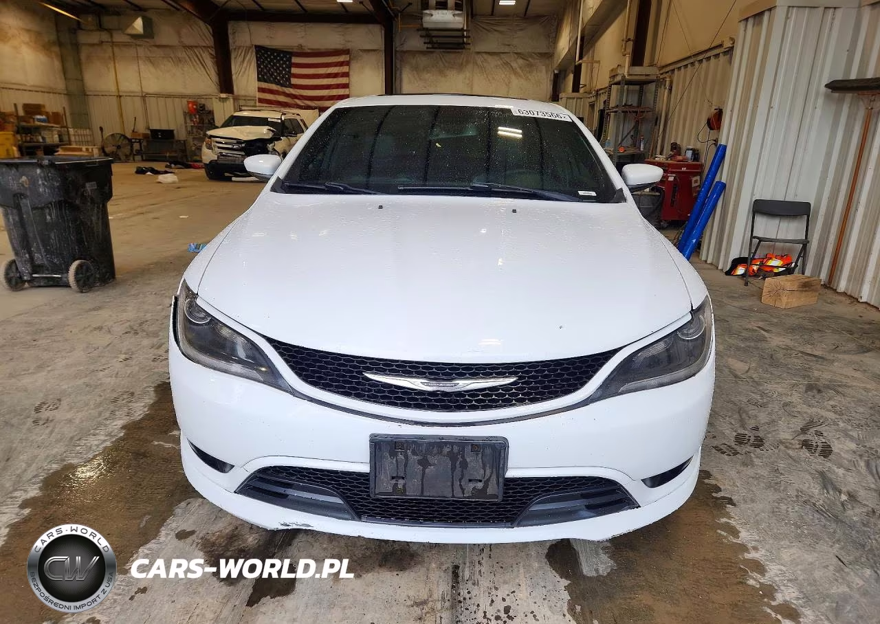 2015 Chrysler 200 S VIN:1C3CCCBG7FN614690 - 5