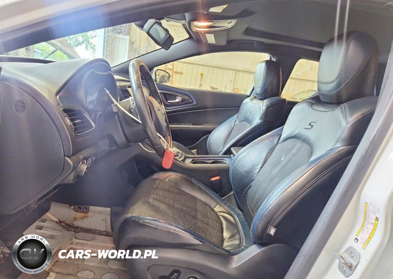 2015 Chrysler 200 S VIN:1C3CCCBG7FN614690 - 7