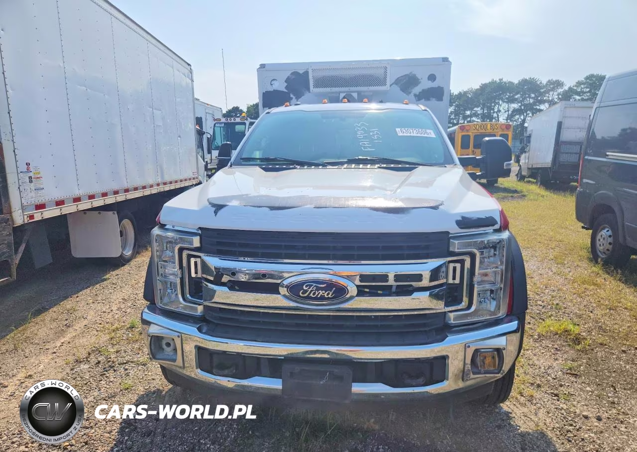 2019 Ford F550 Super Duty VIN:1FD0X5HT3KEE93083 - 5