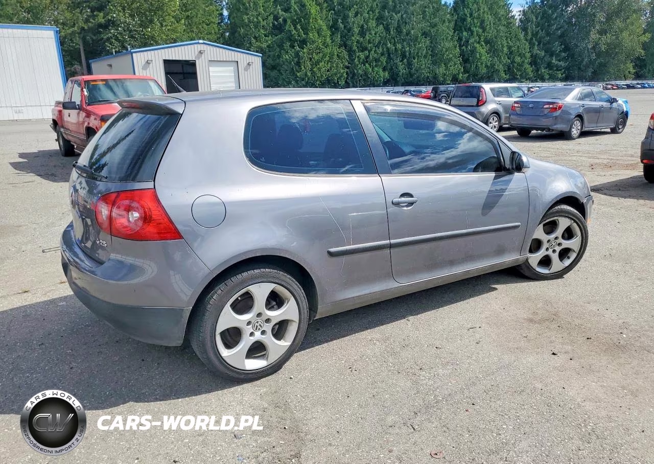 2007 Volkswagen Rabbit VIN:WVWBR71K67W095629 - 3