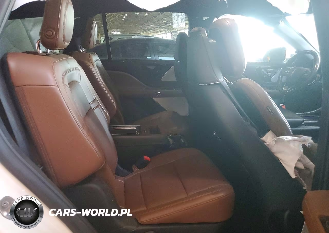 2020 Lincoln Aviator Reserve VIN:5LM5J7XC7LGL32632 - 11