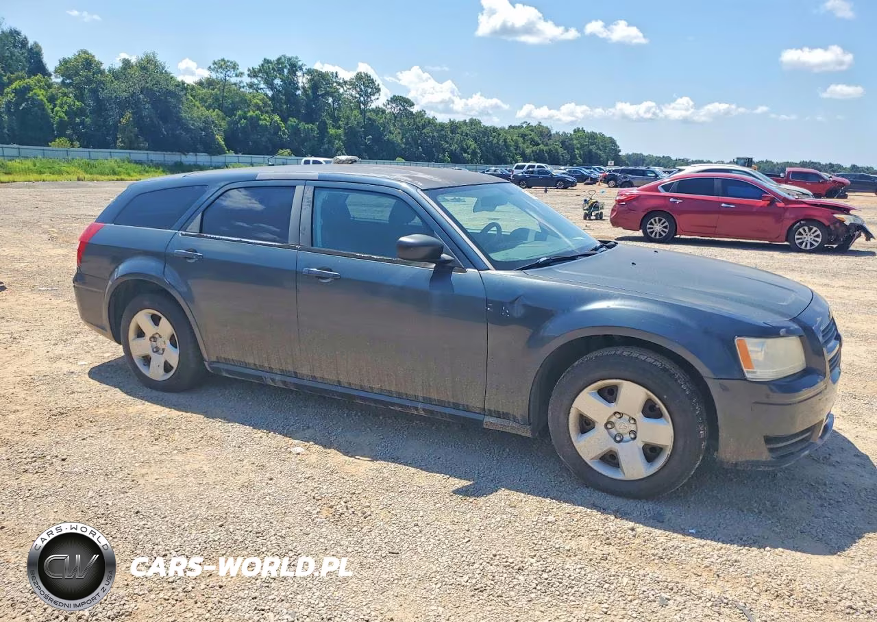 2008 Dodge Magnum VIN:2D4FV47T28H168400 - 4