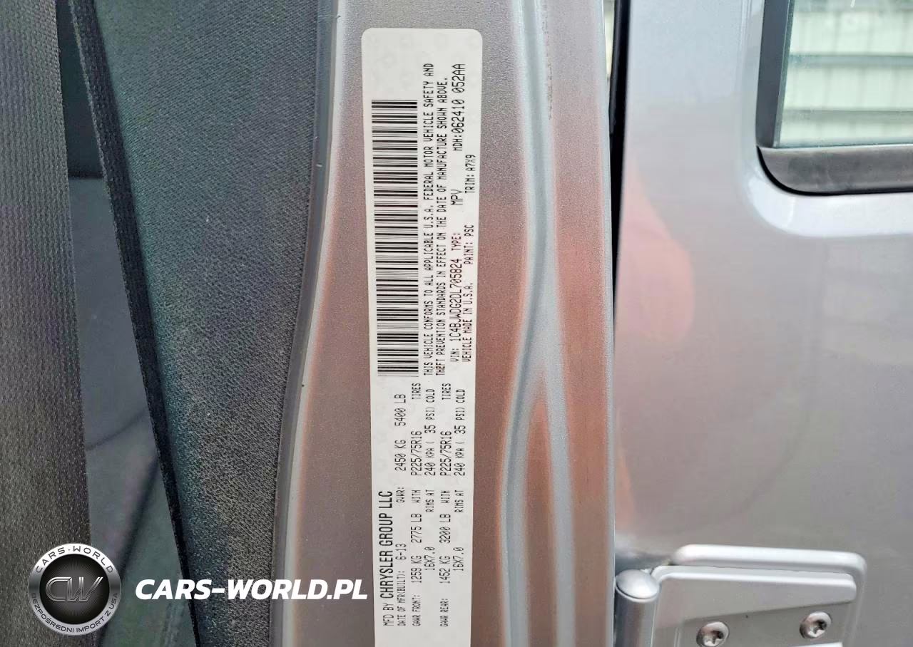 2013 Jeep Wrangler Unlimited Sport VIN:1C4BJWDG2DL705824 - 12