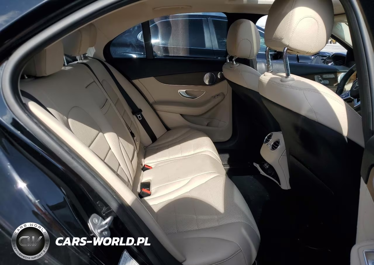 2020 Mercedes-Benz C 300 4Matic 300 4Matic VIN:W1KWF8EB8LR599365 - 10