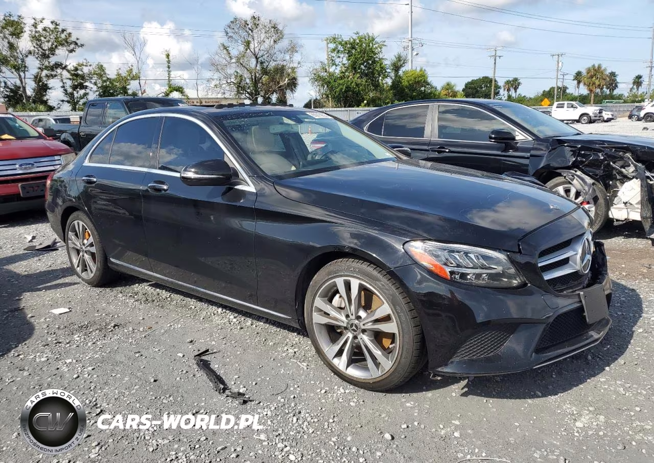 2020 Mercedes-Benz C 300 4Matic 300 4Matic VIN:W1KWF8EB8LR599365 - 4