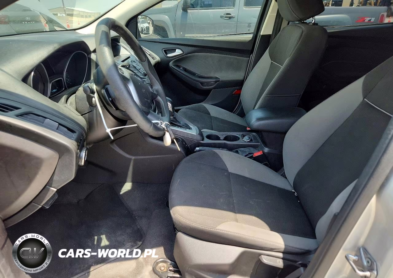 2014 Ford Focus Se VIN:1FADP3F28EL318483 - 7