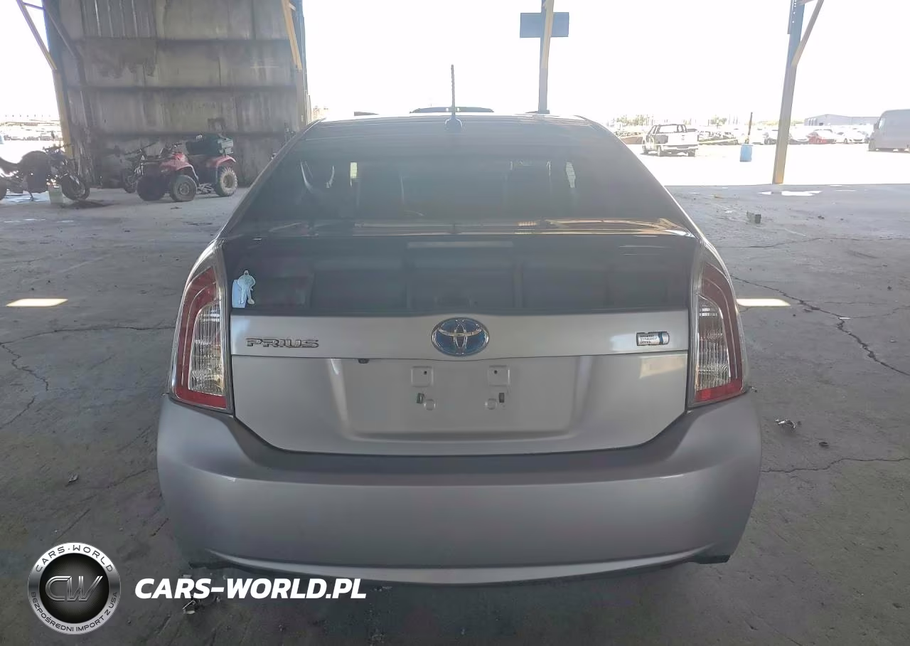 2012 Toyota Prius Four VIN:JTDKN3DUXC5385728 - 6