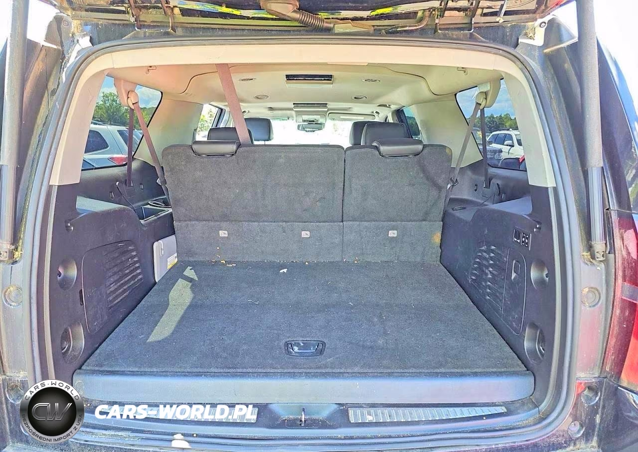 2015 Chev Suburban K VIN:1GNSKKKC8FR722852 - 12