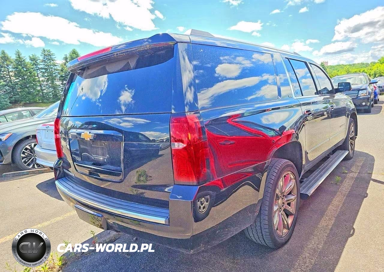 2015 Chev Suburban K VIN:1GNSKKKC8FR722852 - 4