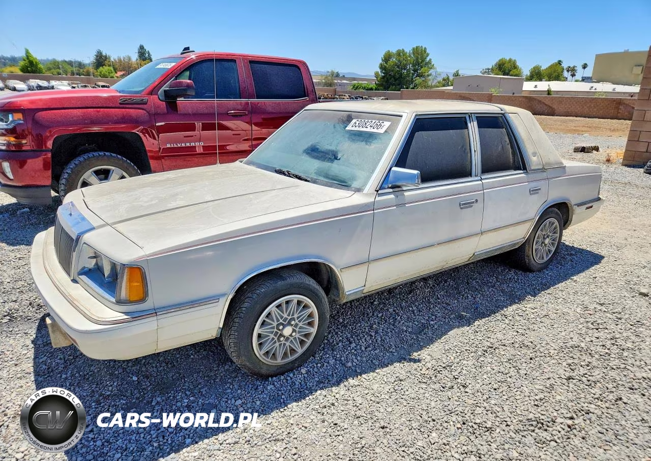 1987 Chrysler Lebaron – zdjęcie 1 z 12
