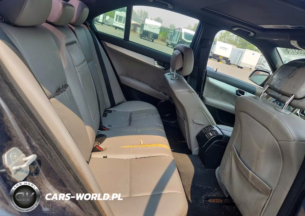2008 Mercedes-Benz C 300 VIN:WDDGF54X98F173967 - 10