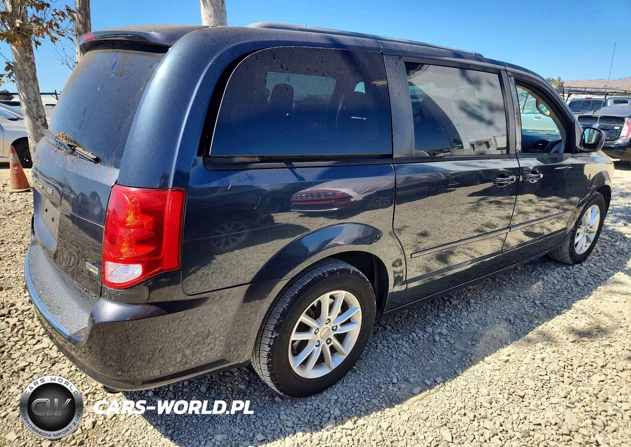 2013 Dodge Grand Caravan Sxt VIN:2C4RDGCG7DR790647 - 3