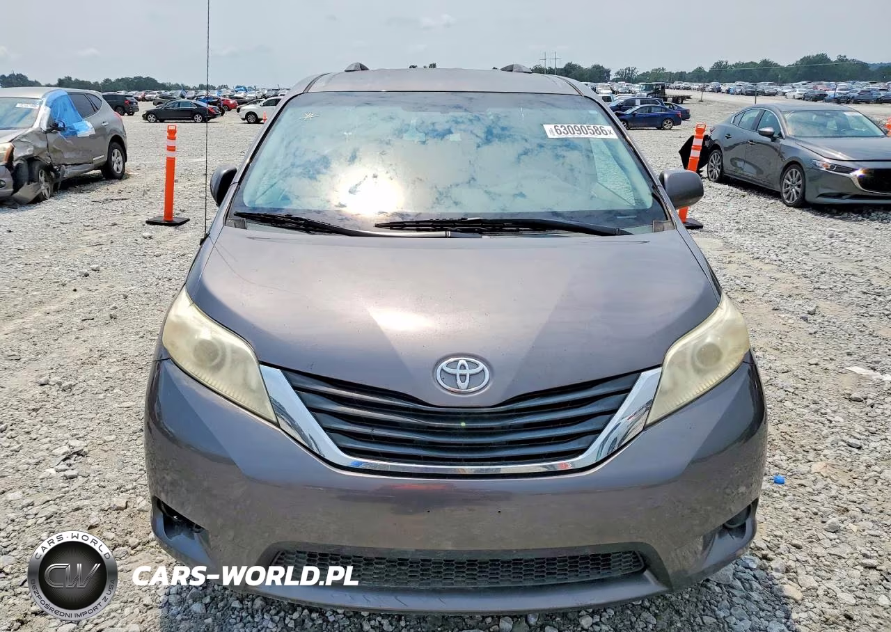 2011 Toyota Sienna Le VIN:5TDKK3DC6BS090375 - 5