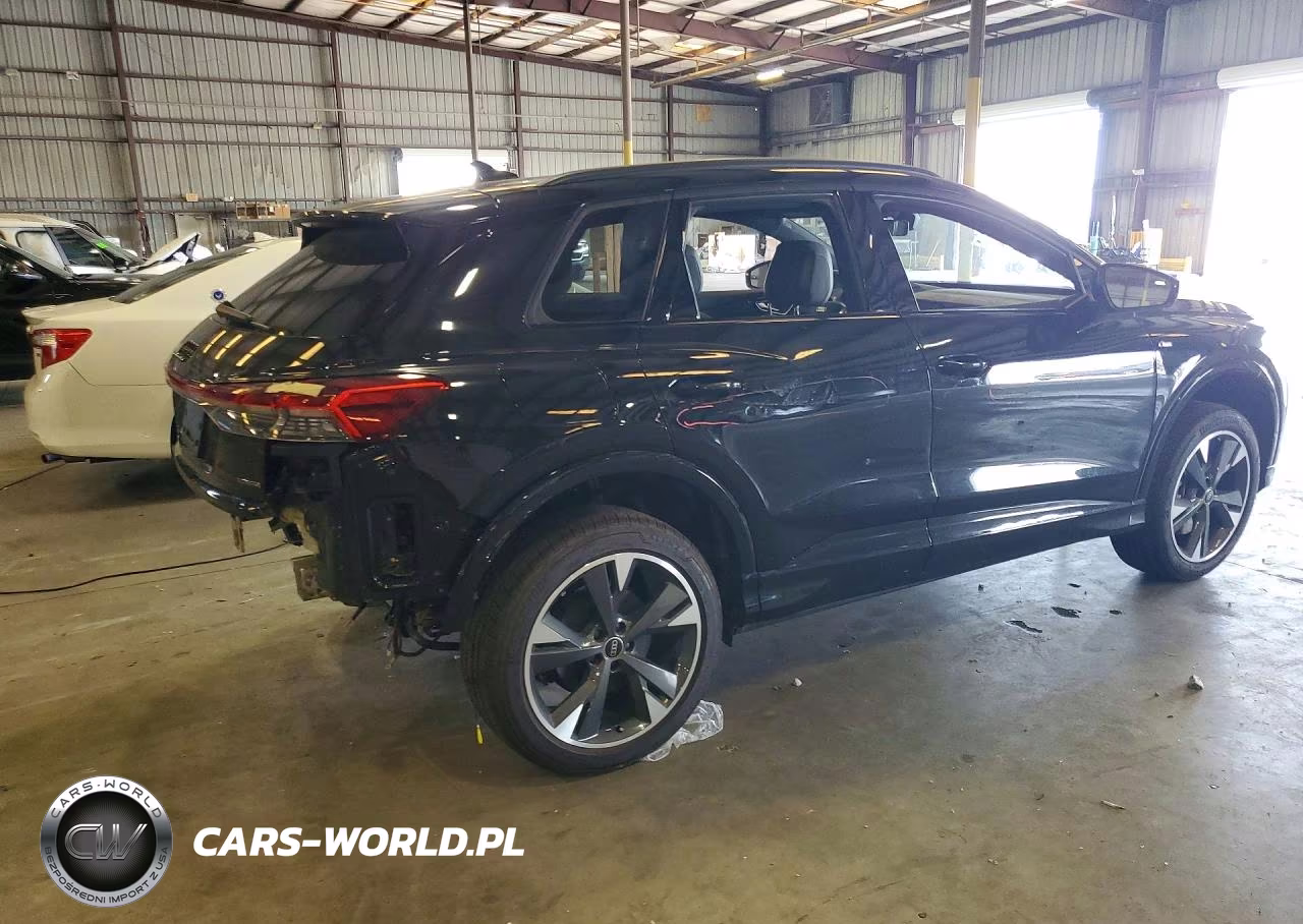 2024 Audi Q4 E-Tron Premium Plus VIN:WA1L2BFZ4RP007055 - 3