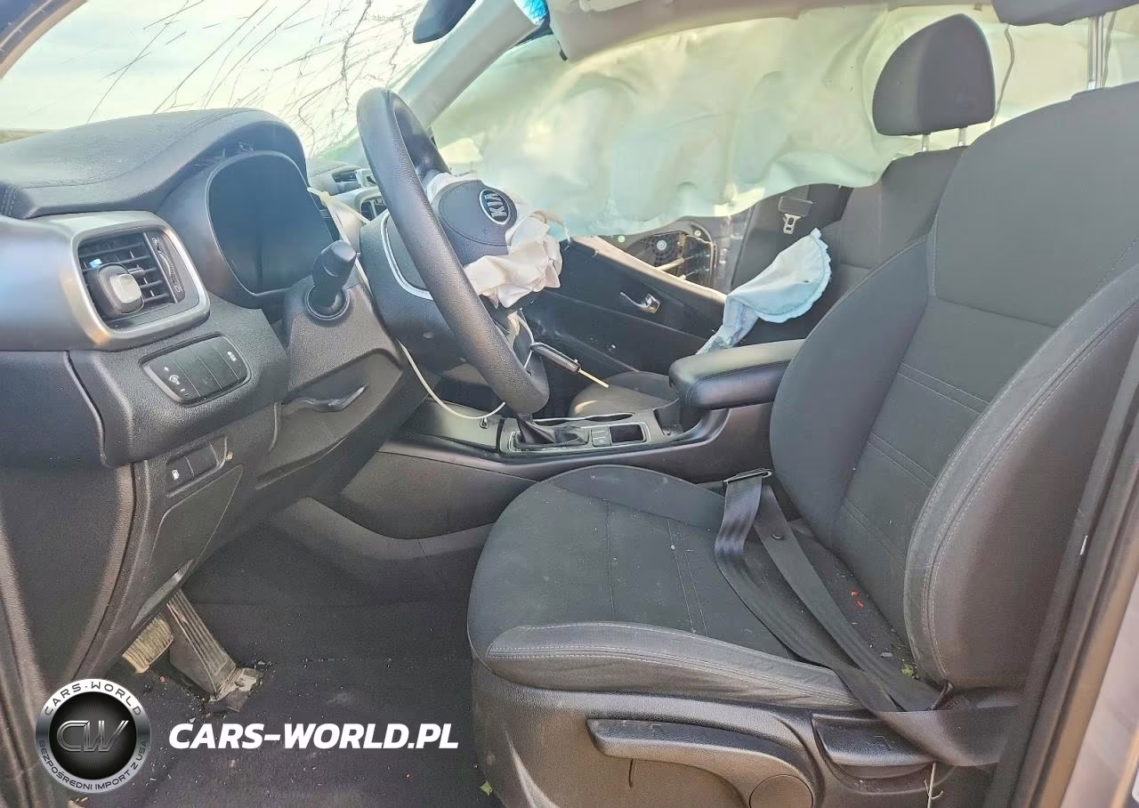 2020 Kia Sorento L VIN:5XYPG4A31LG698790 - 7