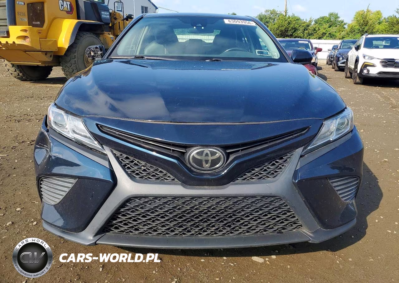 2019 Toyota Camry Se VIN:4T1B11HK4KU722774 - 5