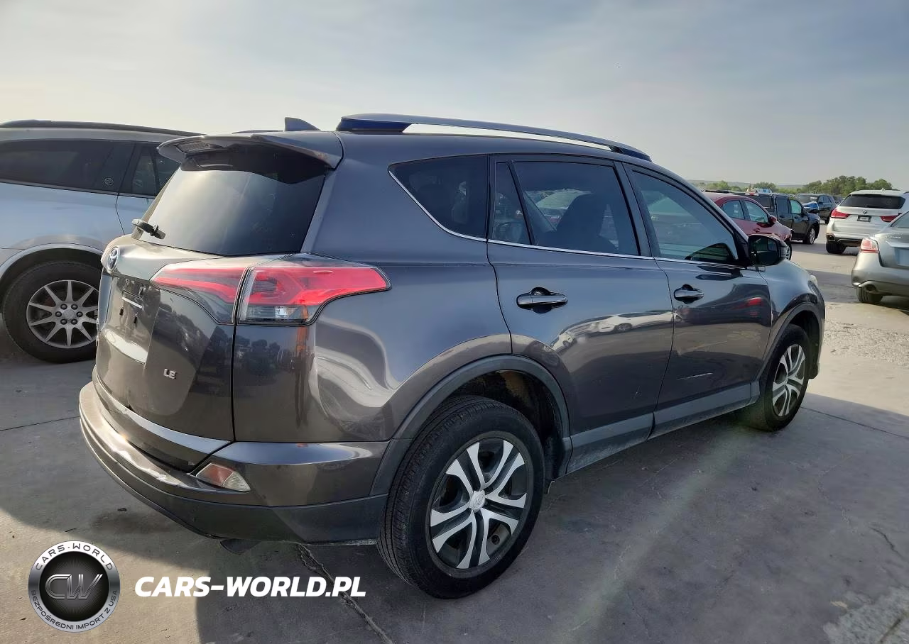 2018 Toyota Rav4 Le VIN:JTMZFREV9JJ740799 - 3