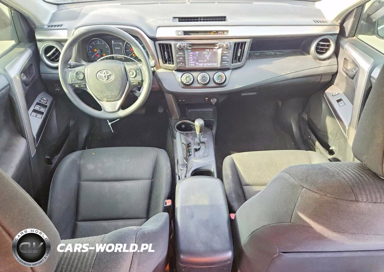 2018 Toyota Rav4 Le VIN:JTMZFREV9JJ740799 - 8