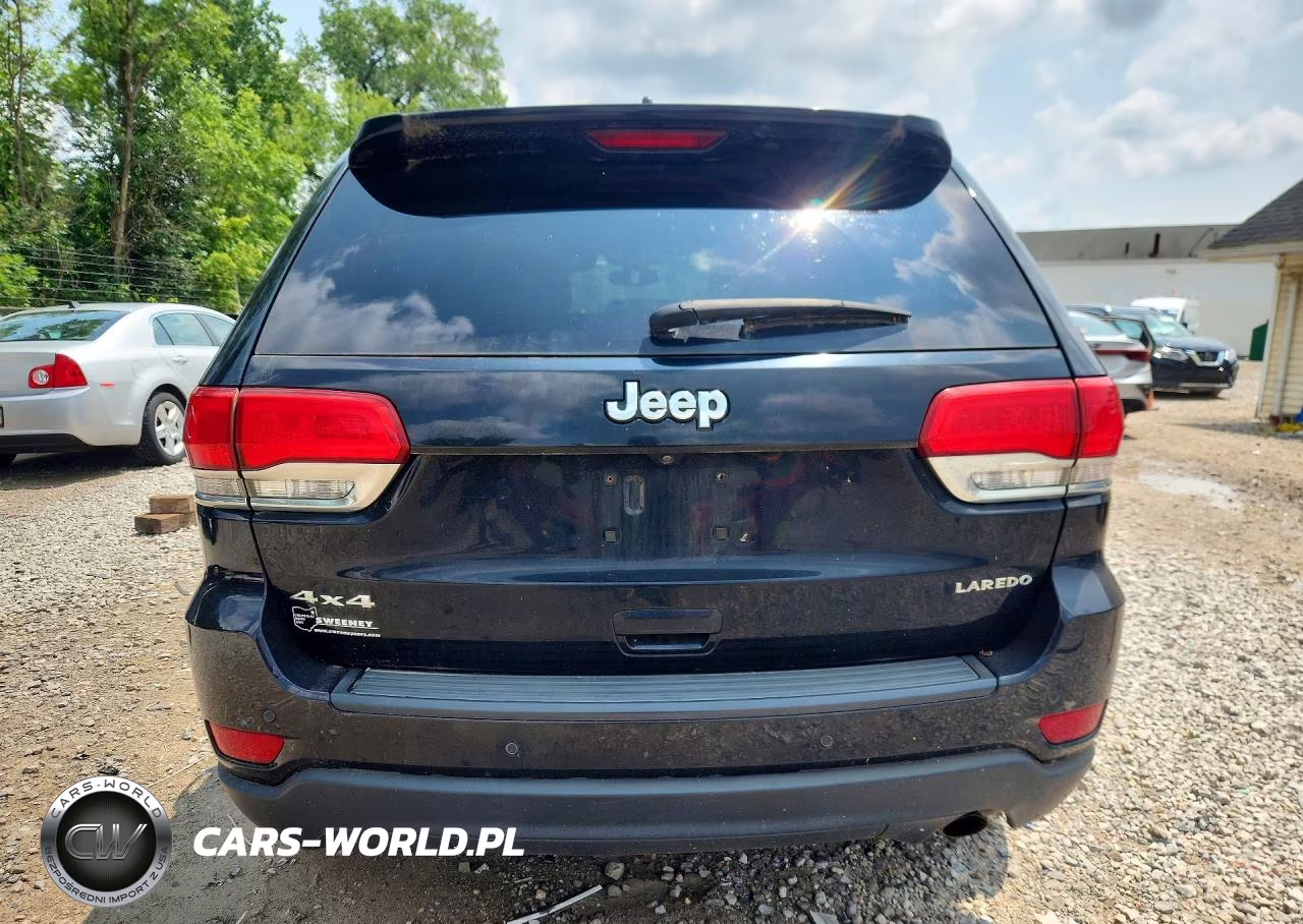 2017 Jeep Grand Cherokee Laredo VIN:1C4RJFAG8HC729618 - 6
