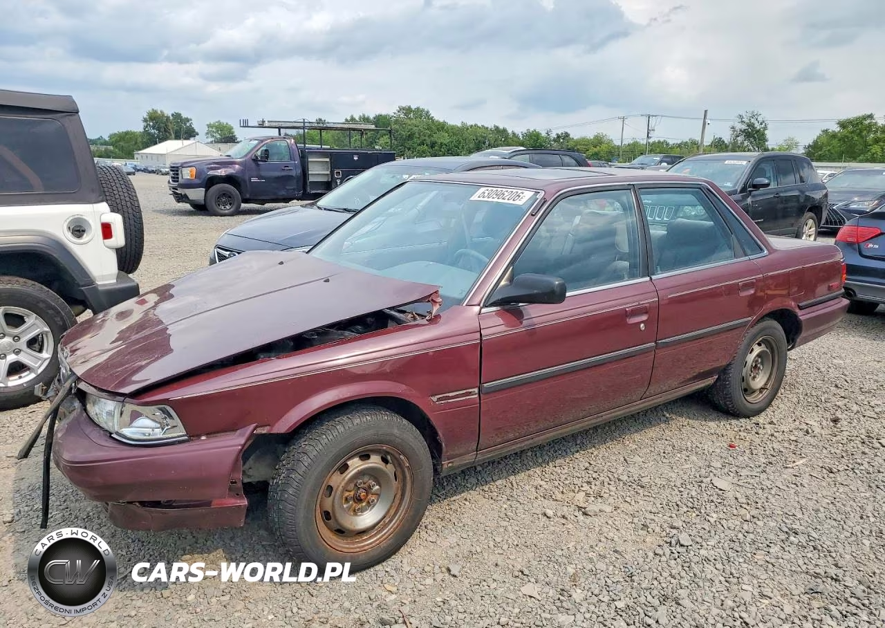 1991 Toyota Camry Deluxe
