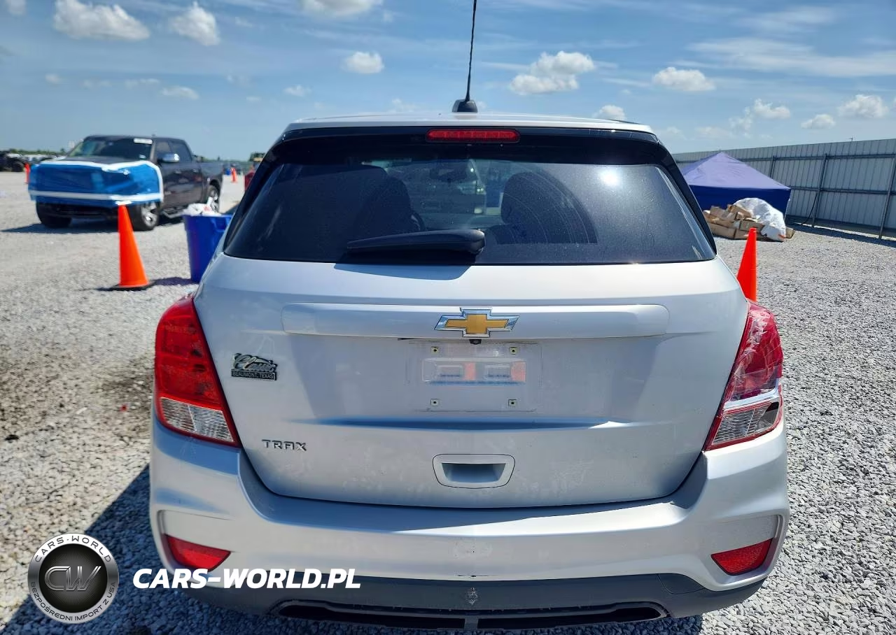 2019 Chevrolet Trax Ls VIN:3GNCJKSB6KL287636 - 6