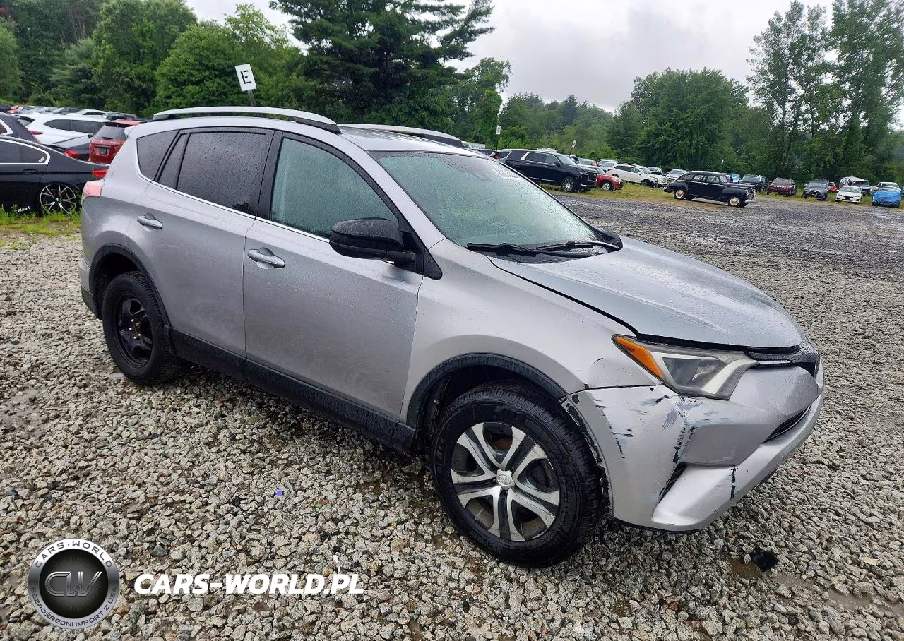 2017 Toyota Rav4 Le VIN:2T3BFREV4HW666334 - 4