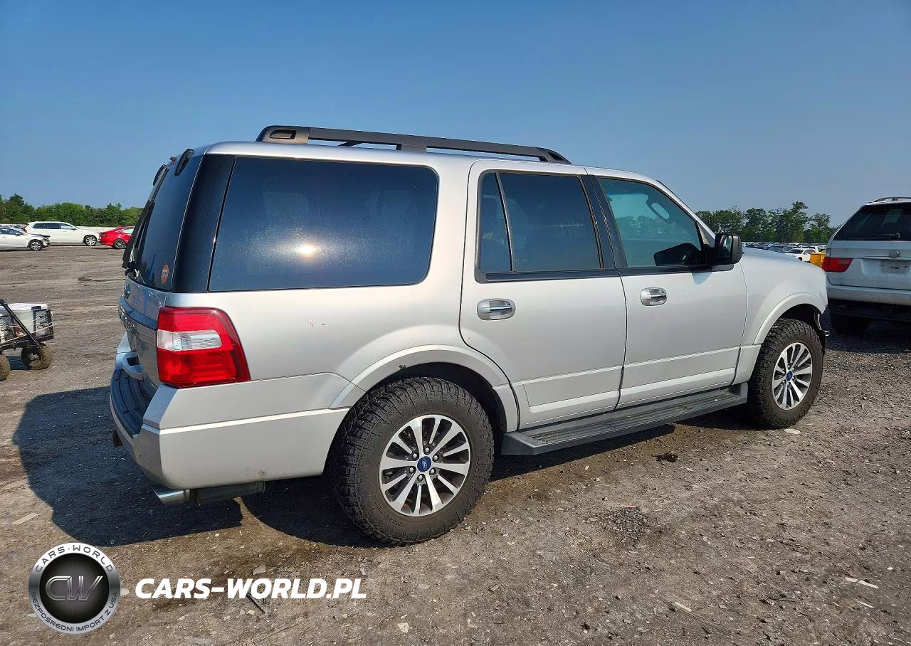 2017 Ford Expedition Xlt VIN:1FMJU1JT7HEA38097 - 3