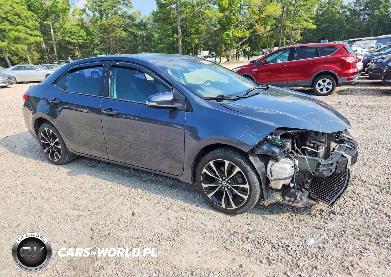 2017 Toyota Corolla Se VIN:5YFBURHE0HP713581 - 4