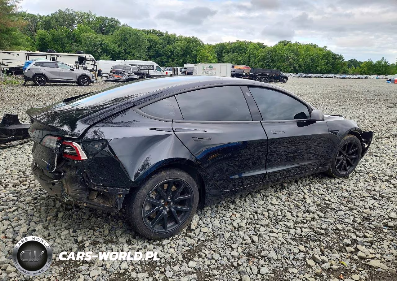 2018 Tesla Model 3 VIN:5YJ3E1EA3JF152184 - 3