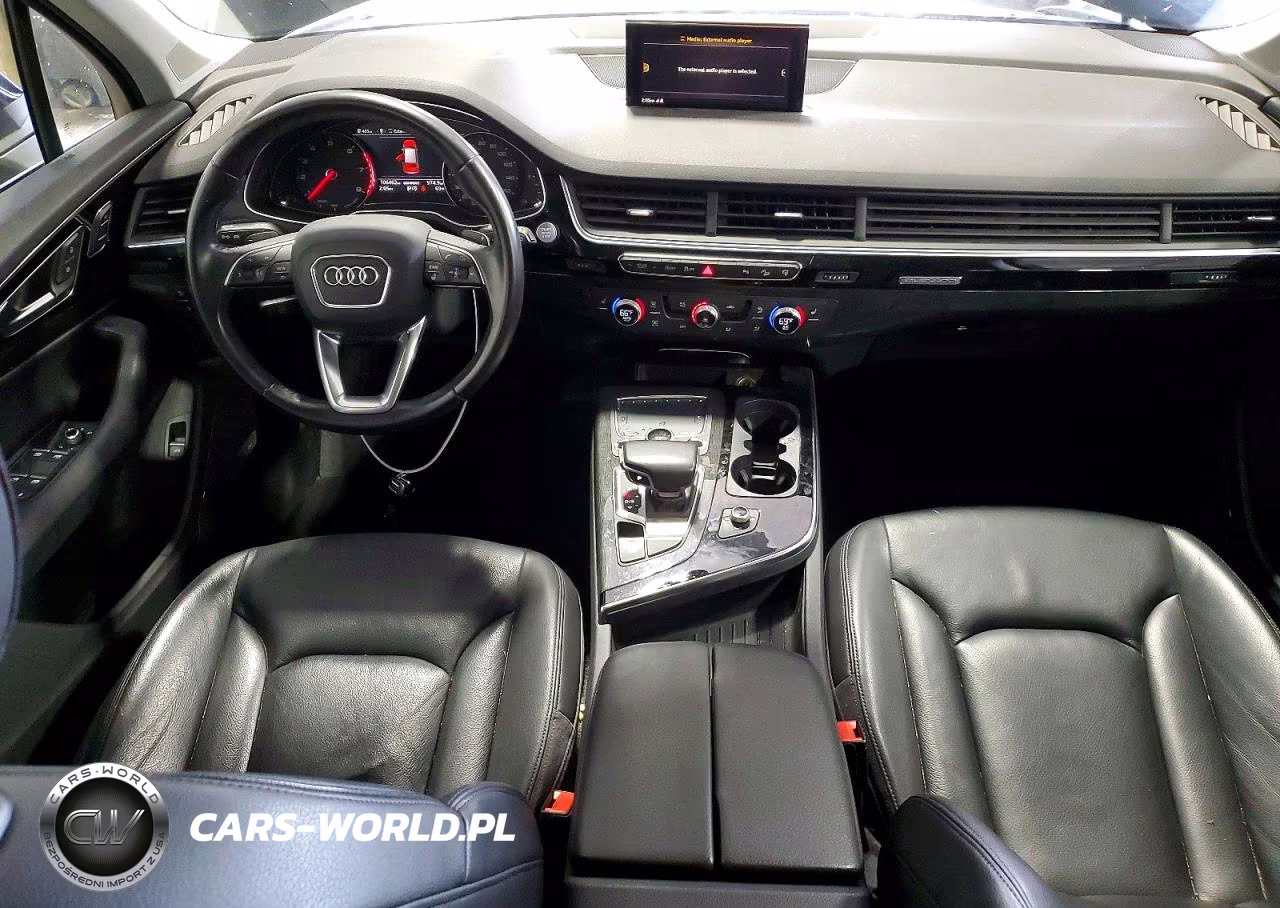 2017 Audi Q7 Premium Plus VIN:WA1LAAF70HD001569 - 8