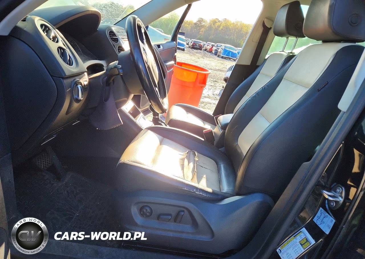 2016 Volkswagen Tiguan S VIN:WVGAV7AX6GW558867 - 7
