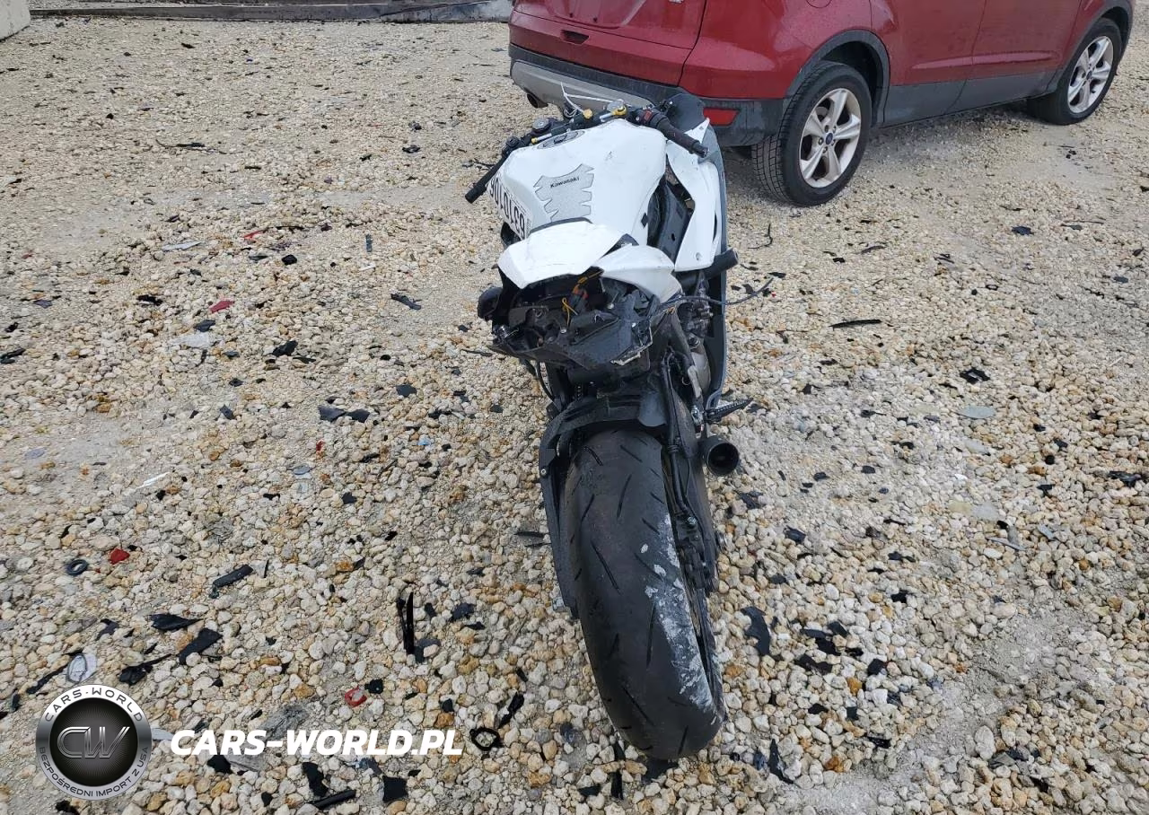 2021 Kawasaki Zx636 K VIN:JKBZXJH13MA009643 - 4