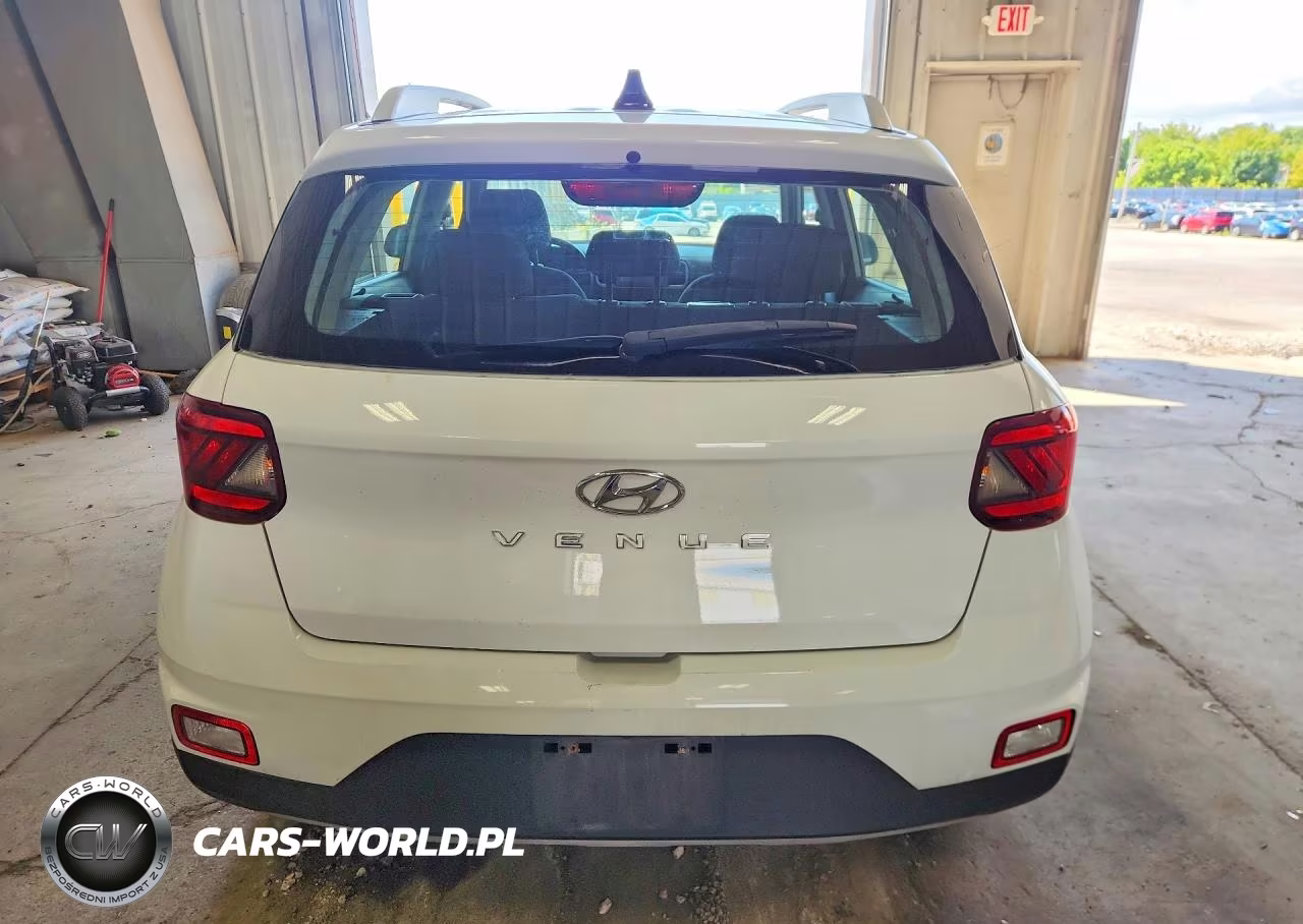 2020 Hyundai Venue Sel VIN:KMHRC8A30LU019811 - 6