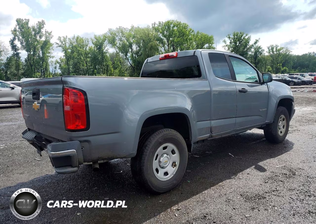 2018 Chevrolet Colorado VIN:1GCHSBEA7J1254309 - 3