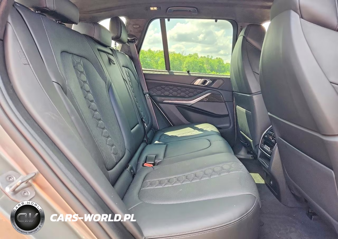 2021 BMW X5 M VIN:5YMJU0C02M9D94553 - 11