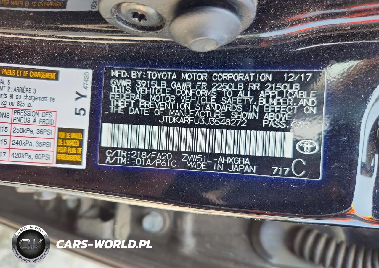 2018 Toyota Prius Three VIN:JTDKARFU3J3548272 - 12