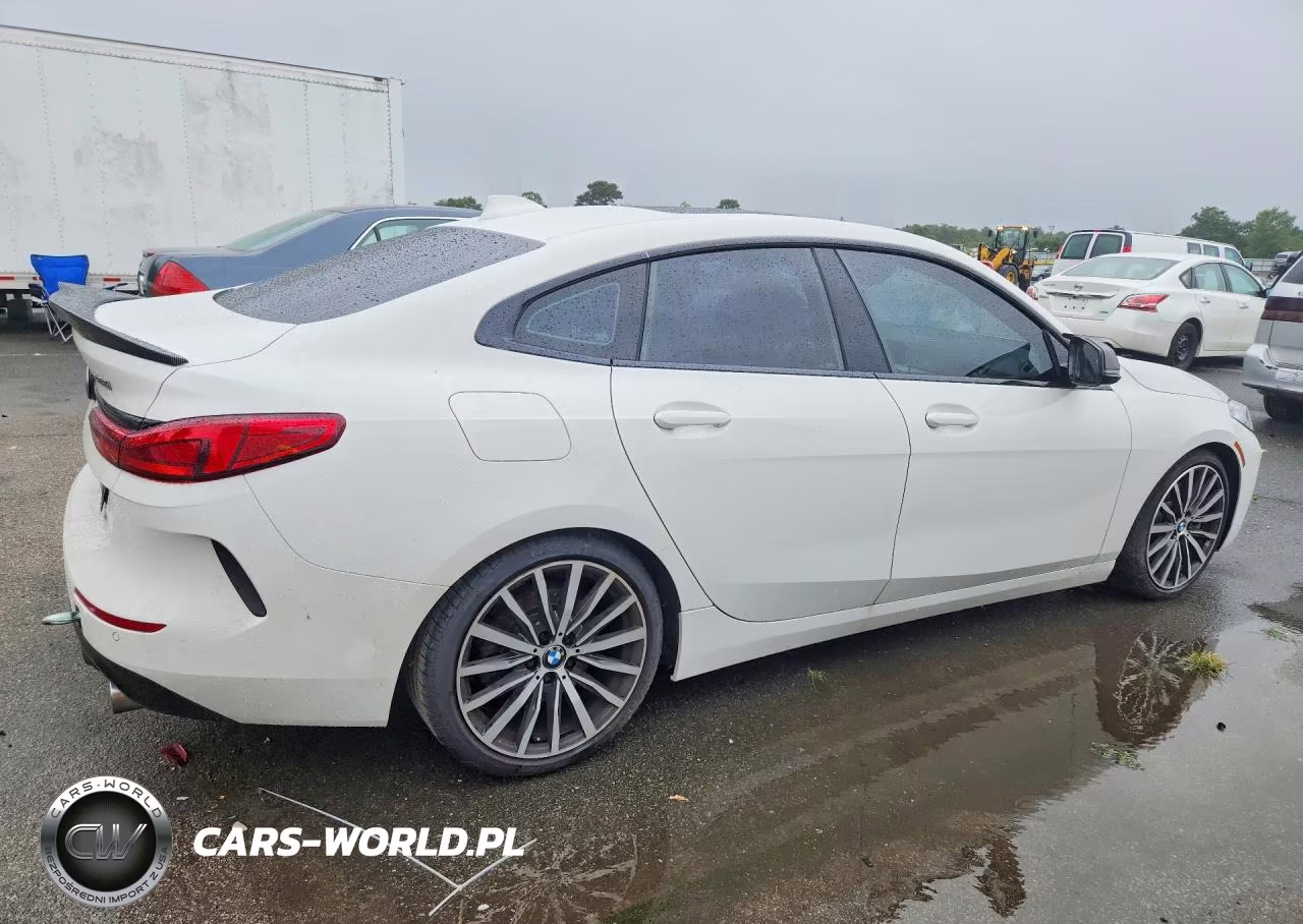 2021 BMW 228Xi VIN:WBA73AK04M7H37756 - 3