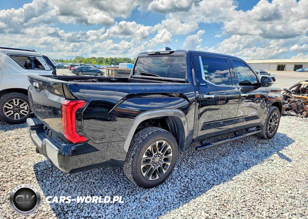 2025 Toyota Tundra Crewmax Limited VIN:5TFJA5DB4SX301746 - 3