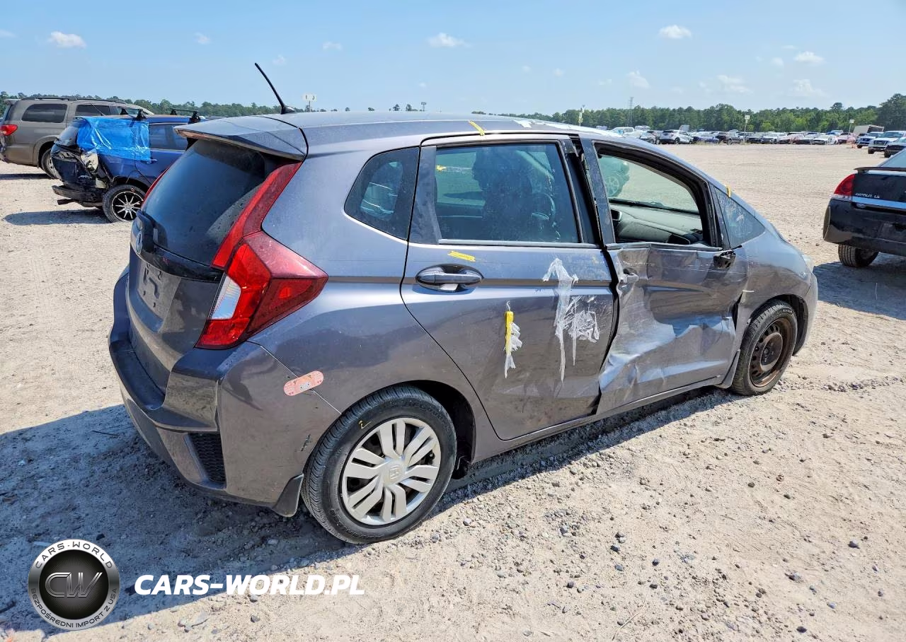 2015 Honda Fit Lx VIN:3HGGK5H5XFM771434 - 3