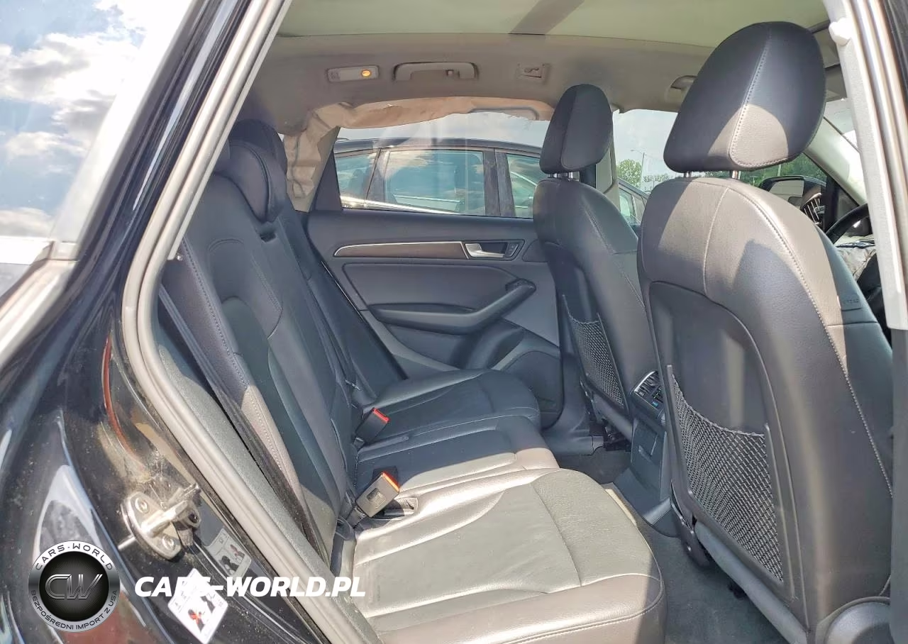 2017 Audi Q5 Premium VIN:WA1C2AFPXHA071899 - 11