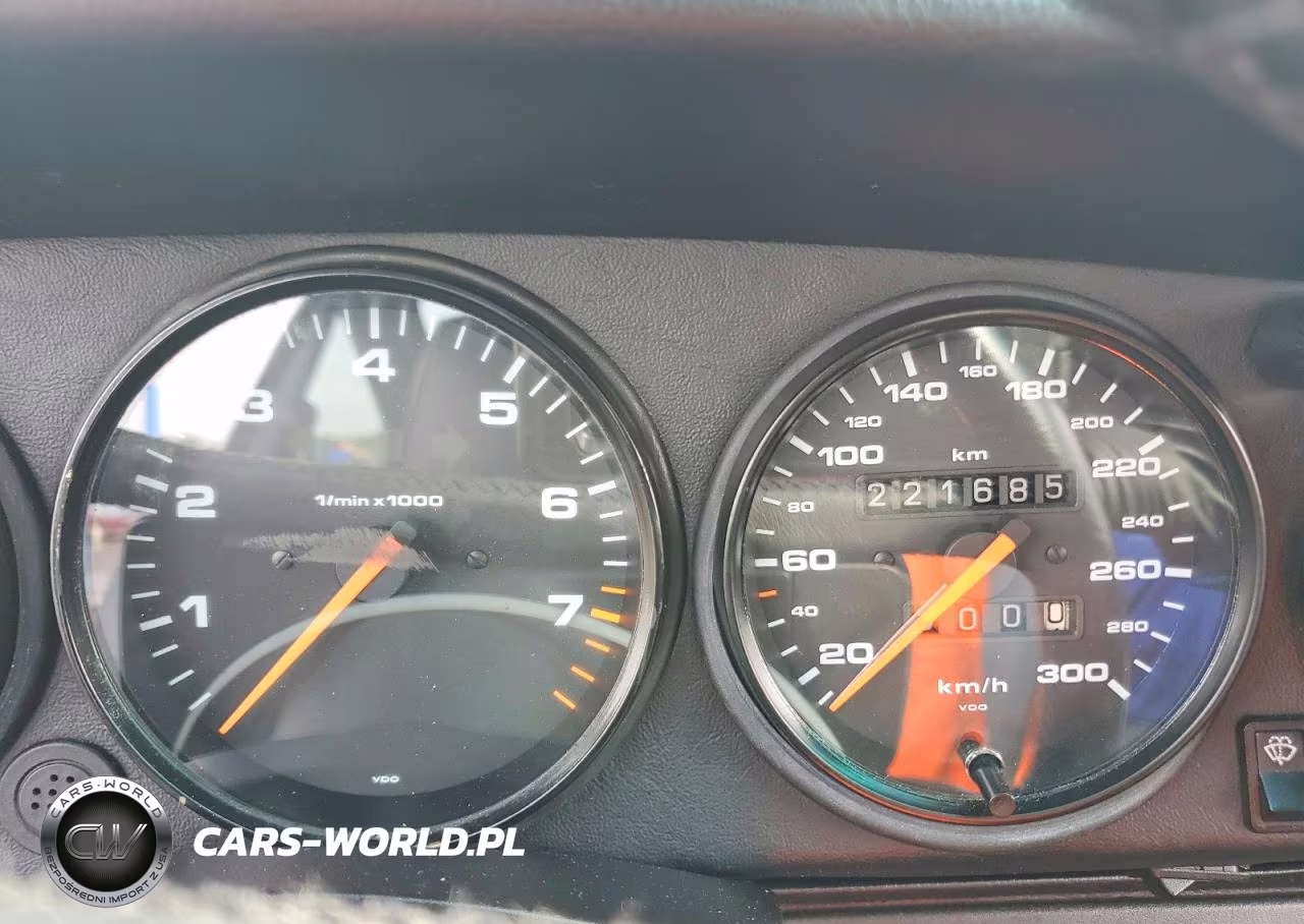 1990 Porsche 911 Carrera VIN:WP0ZZZ96ZLS401459 - 9