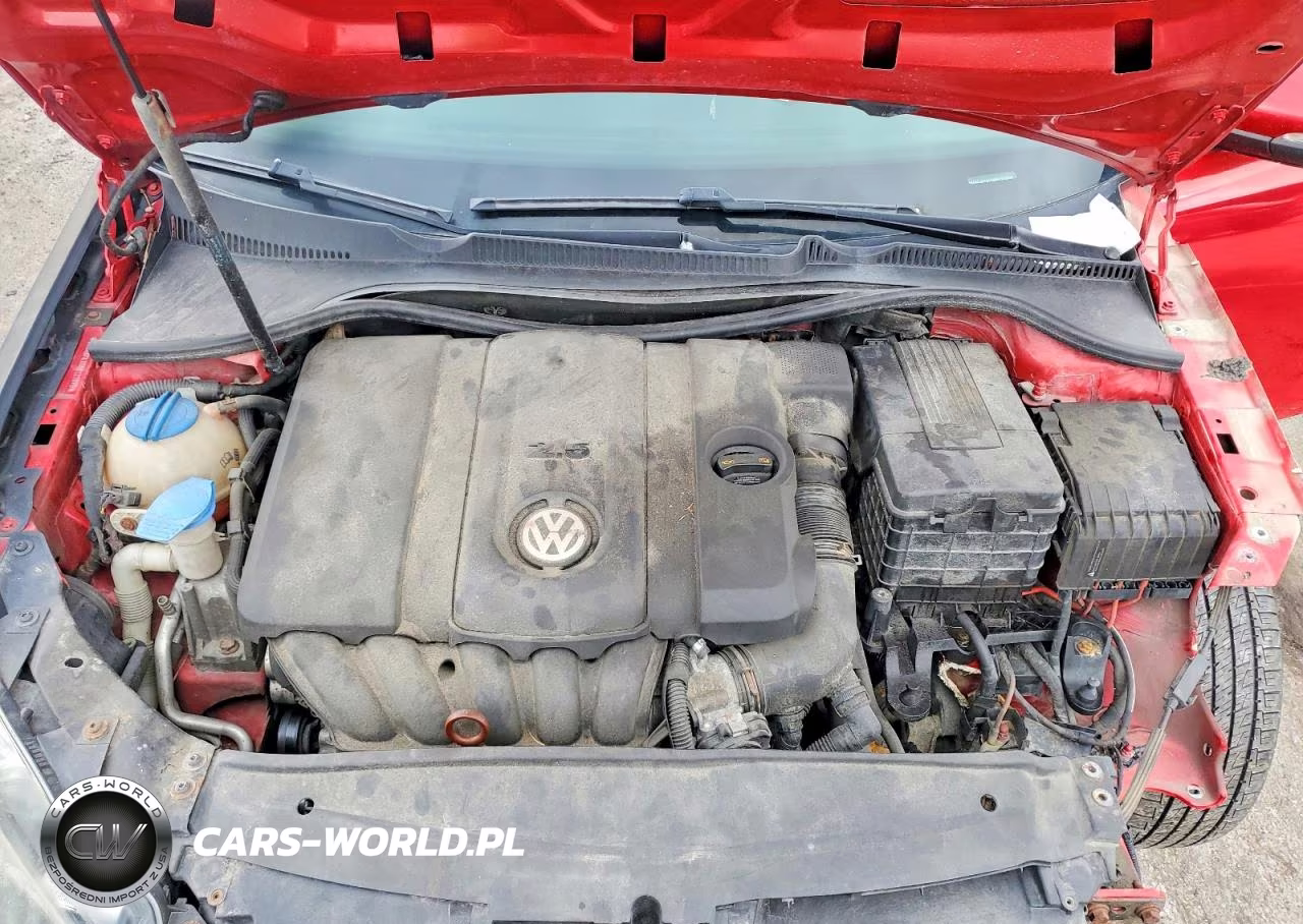 2010 Volkswagen Golf VIN:WVWAB7AJ3AW121876 - 11