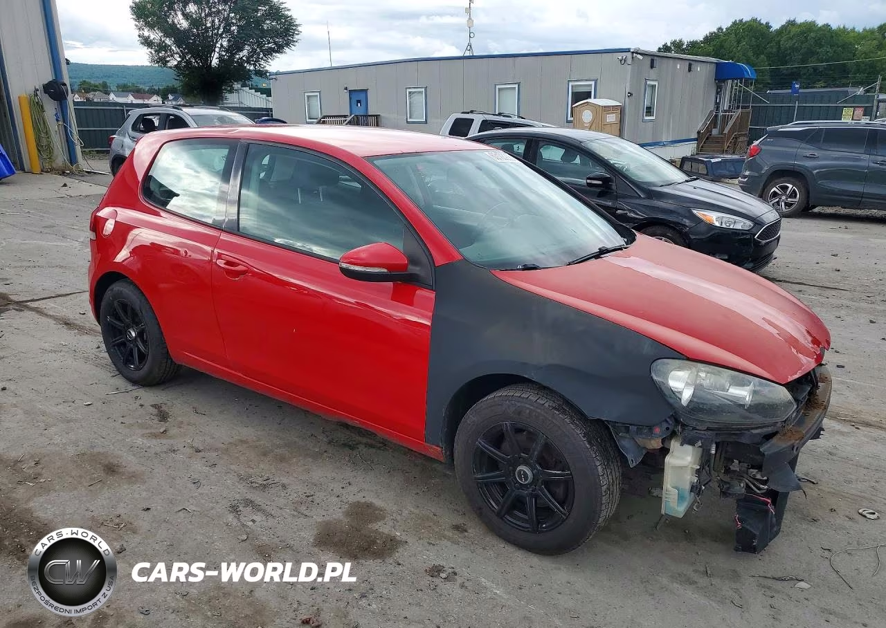 2010 Volkswagen Golf VIN:WVWAB7AJ3AW121876 - 4