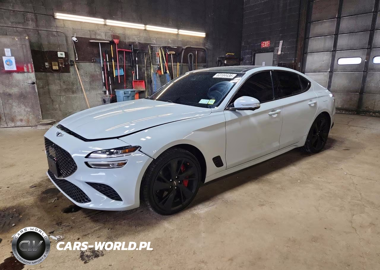 2022 Genesis G70 3.3T Standard