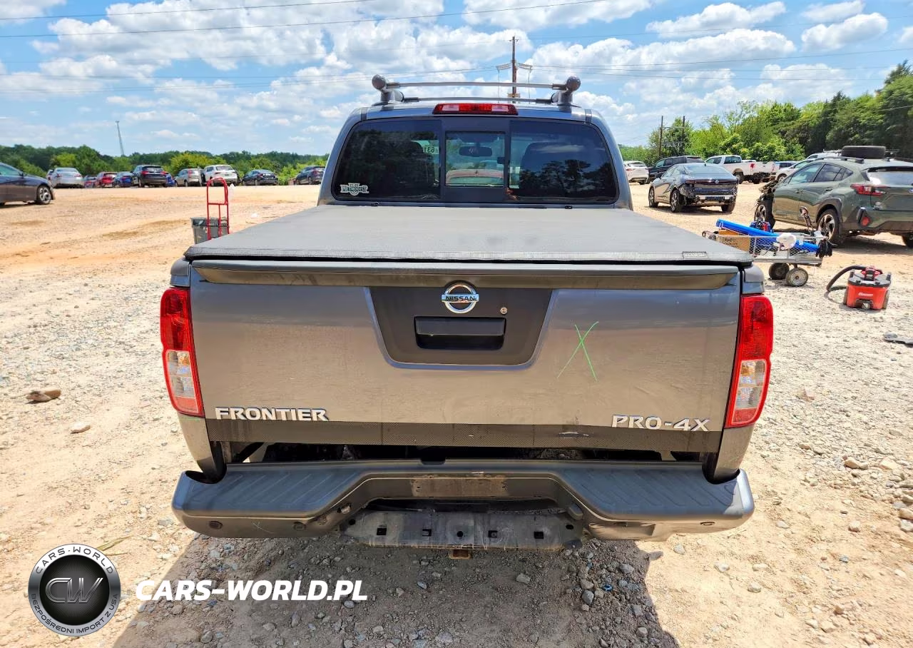 2018 Nissan Frontier Pro-4X VIN:1N6DD0EV0JN766595 - 6