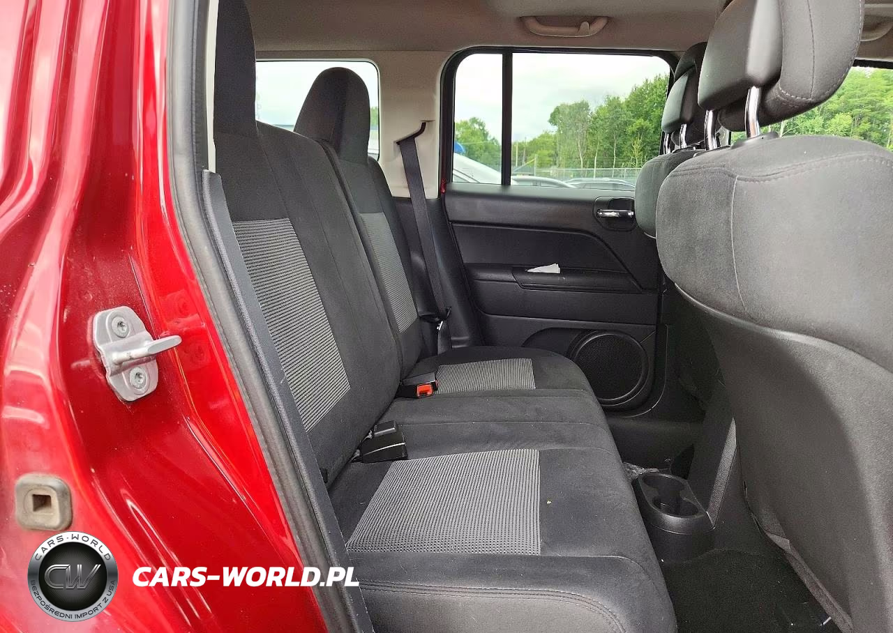 2012 Jeep Patriot Latitude VIN:1C4NJRFBXCD552103 - 11